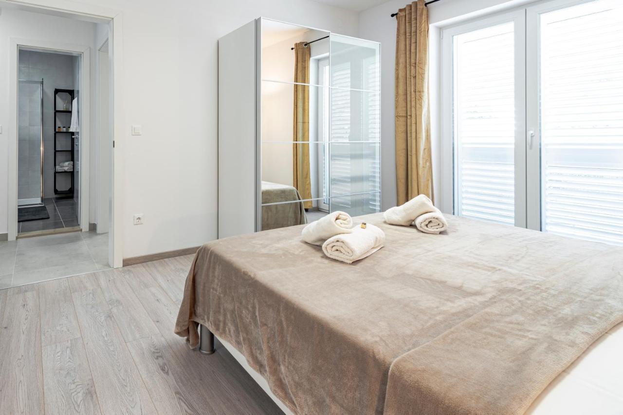 Villa Gold Residence 2 Млини Экстерьер фото